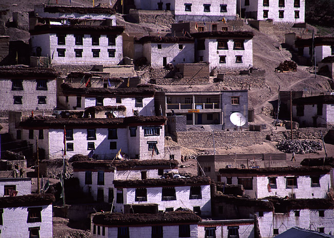 キバール村の家々(Kibber, 4205m)