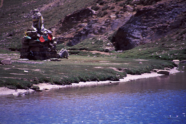 チャンドラタール湖(Chandertaal Lake)