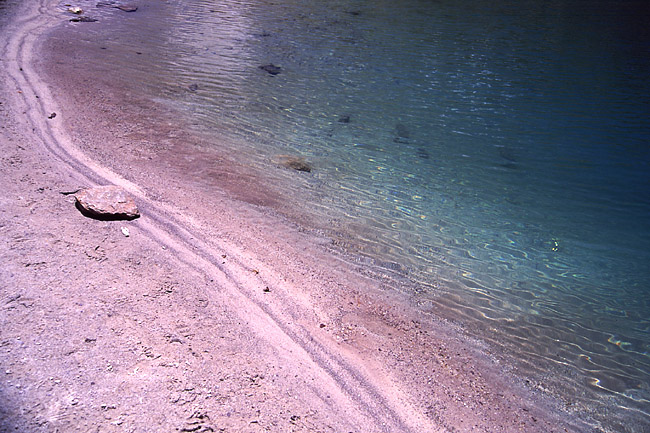 チャンドラタール湖(Chandertaal Lake)